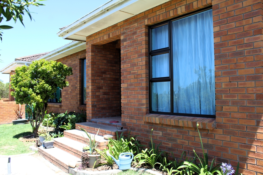 3 Bedroom Property for Sale in Kleinemonde Eastern Cape